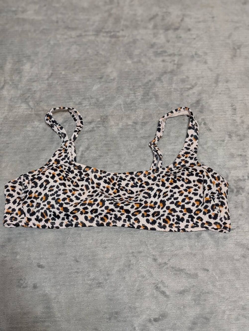 Xhilaration size L Leopard Cheetah Print Bikini Top Swim Swimsuit